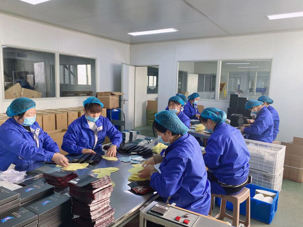 膏藥加工如何代加工？膏藥貼牌廠(chǎng)家這樣選不會(huì)錯(cuò)