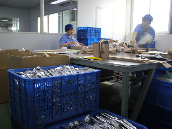 黑膏藥如何正確使用?怎么貼?方法都在這里 黑膏藥如何正確使用?怎么貼?方法都在這里