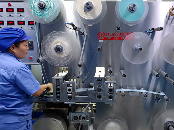 傳統(tǒng)黑膏藥代加工在考察與選擇廠家時(shí),貼牌要注意這些問題 傳統(tǒng)黑膏藥代加工在考察與選擇廠家時(shí),貼牌要注意這些問題